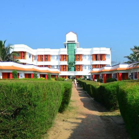 Neel Nirjaney Resorts Мандармони Екстериор снимка