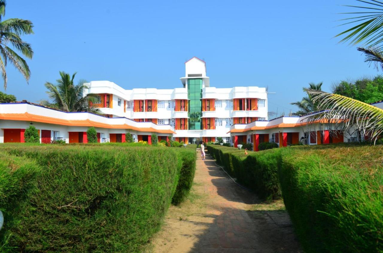 Neel Nirjaney Resorts Мандармони Екстериор снимка